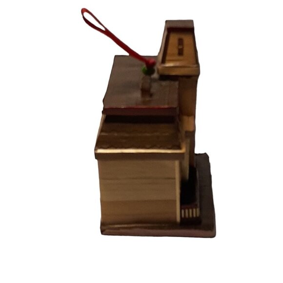 Vintage Straw House Christmas Ornament Preservation Society Newport County 1987 - Picture 3 of 5